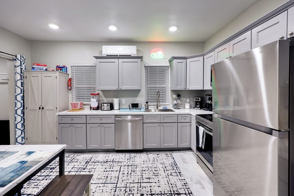 Kitchen & Dining Area | Drip Coffee Maker | Popcorn Machine | Cooking Basics