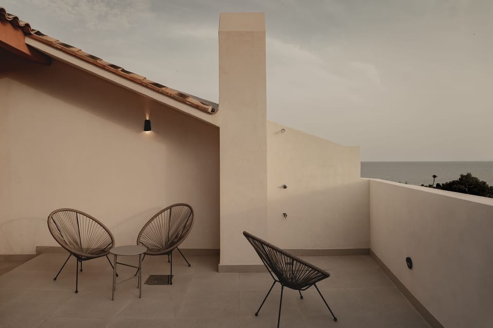 Terrace (2)