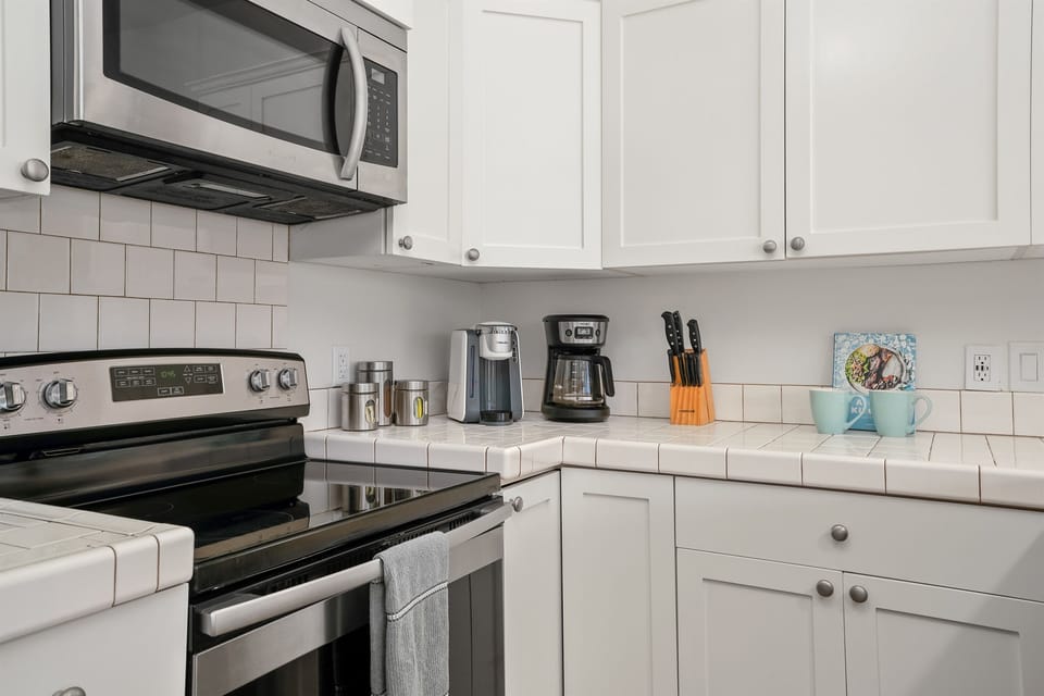 Kitchen | Drip Coffee Maker | Blender