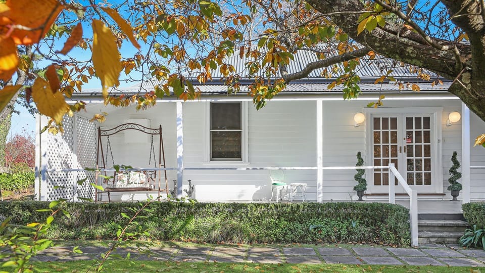 The Foldgarth | 2km to Golf Course & Bowral Town | Cottage Style