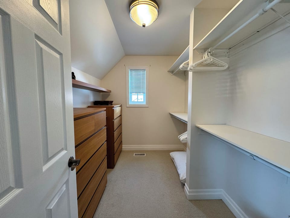 Walk In Closet