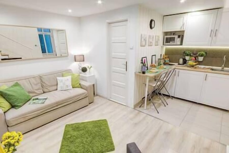 Living room (3)