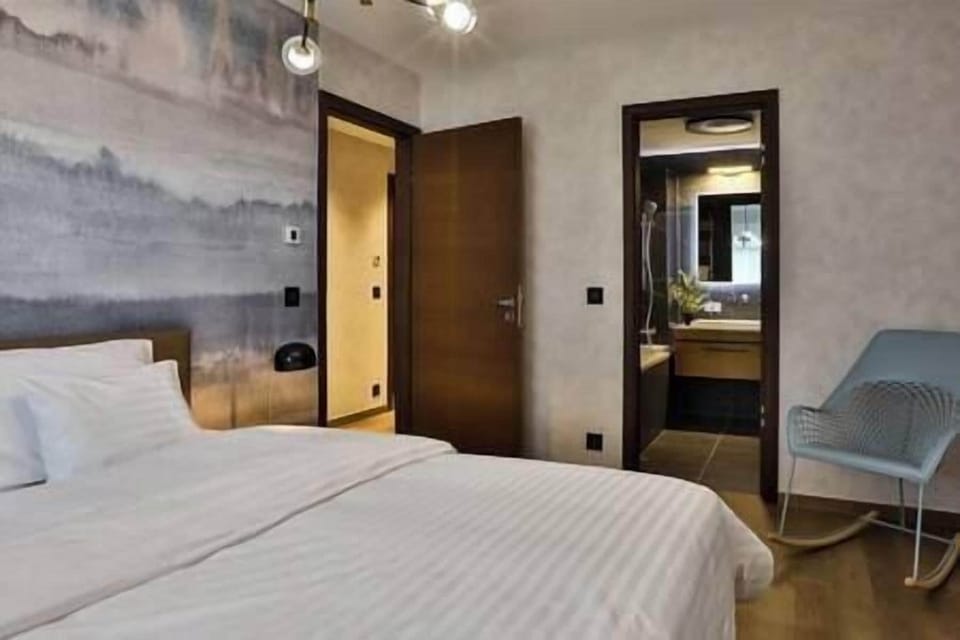 Bedroom2 (2)