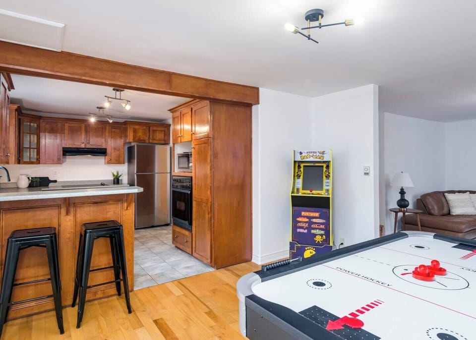 Game room