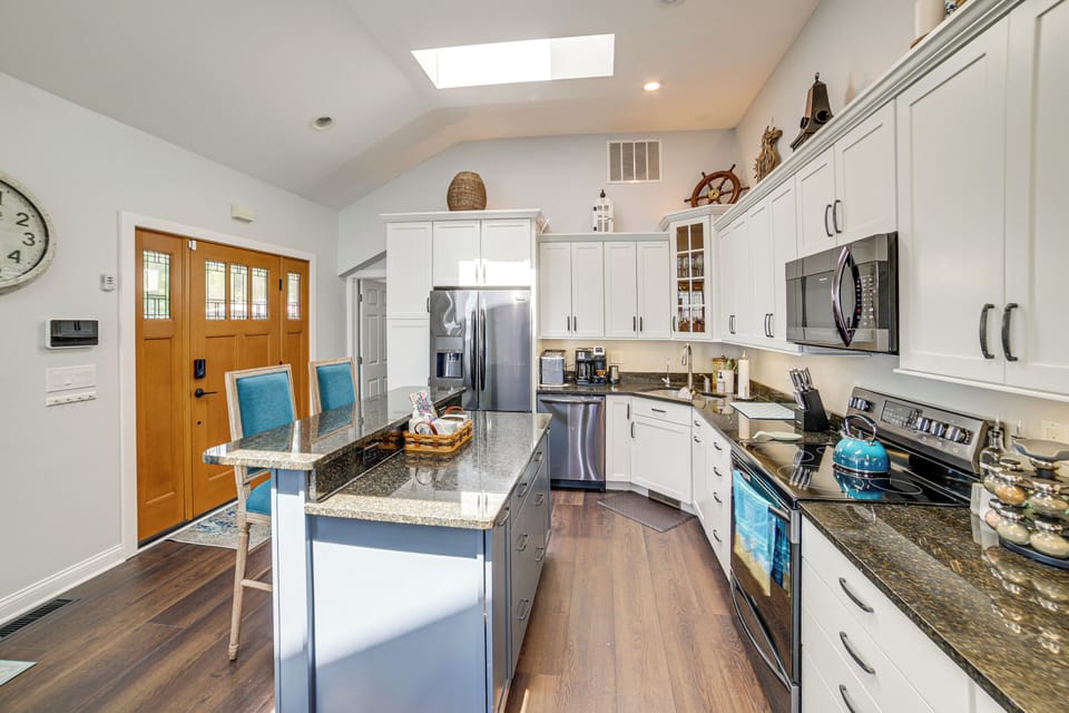 Kitchen | Cooking Basics | Complimentary Spices | 1st Floor