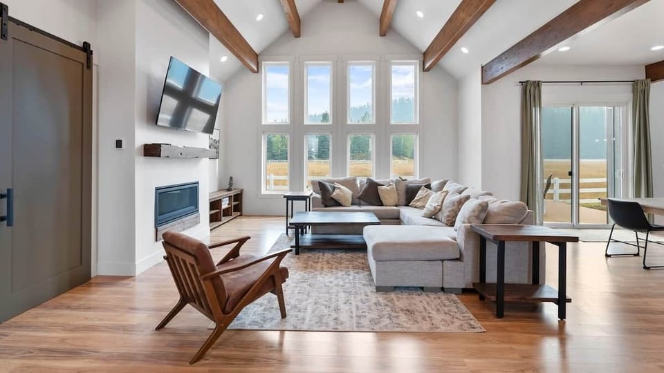 Entry to Living, Dining, Kitchen. Patio Access off Dining Area