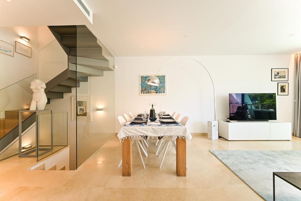 Living-dining room