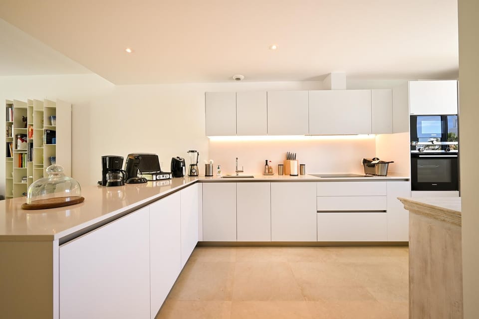 Open kitchen