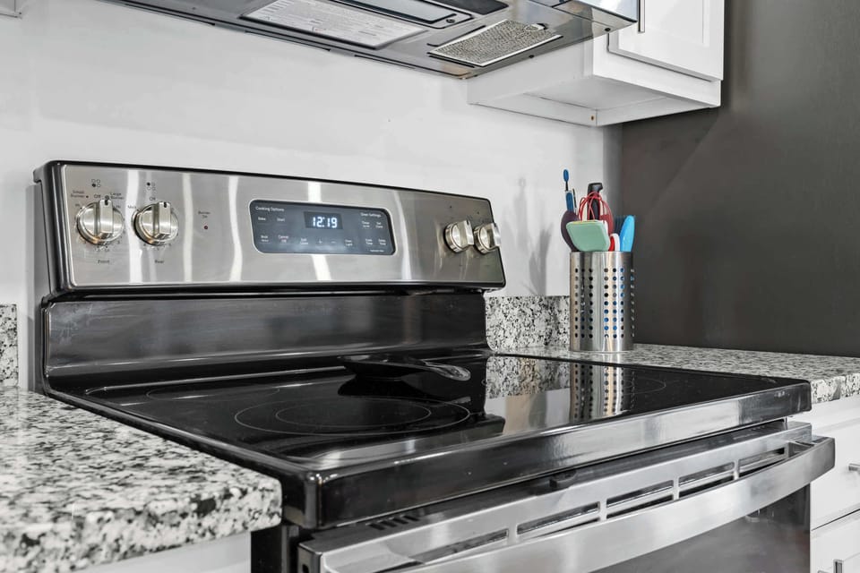 Kitchen: Enjoy cooking in our fully equipped kitchen with stainless appliances and ample natural light