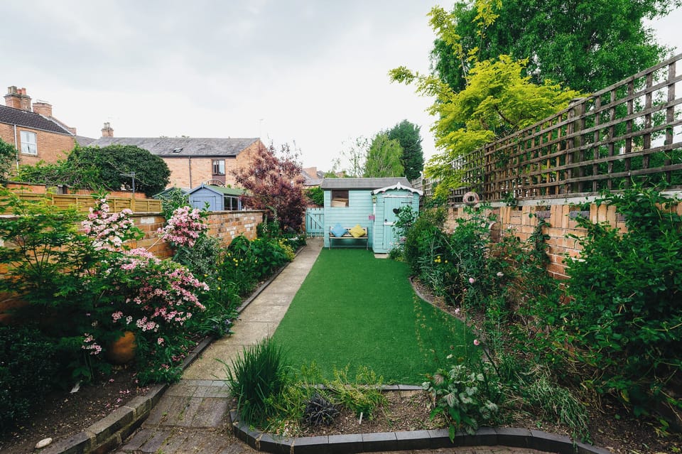 Back Garden (2)