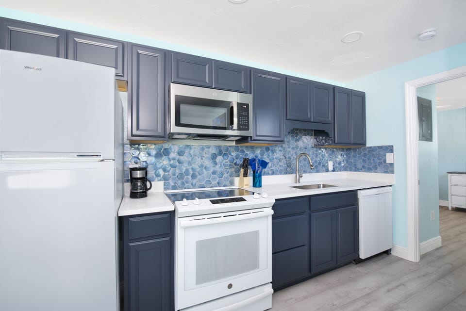 Under the Sea - Kitchen