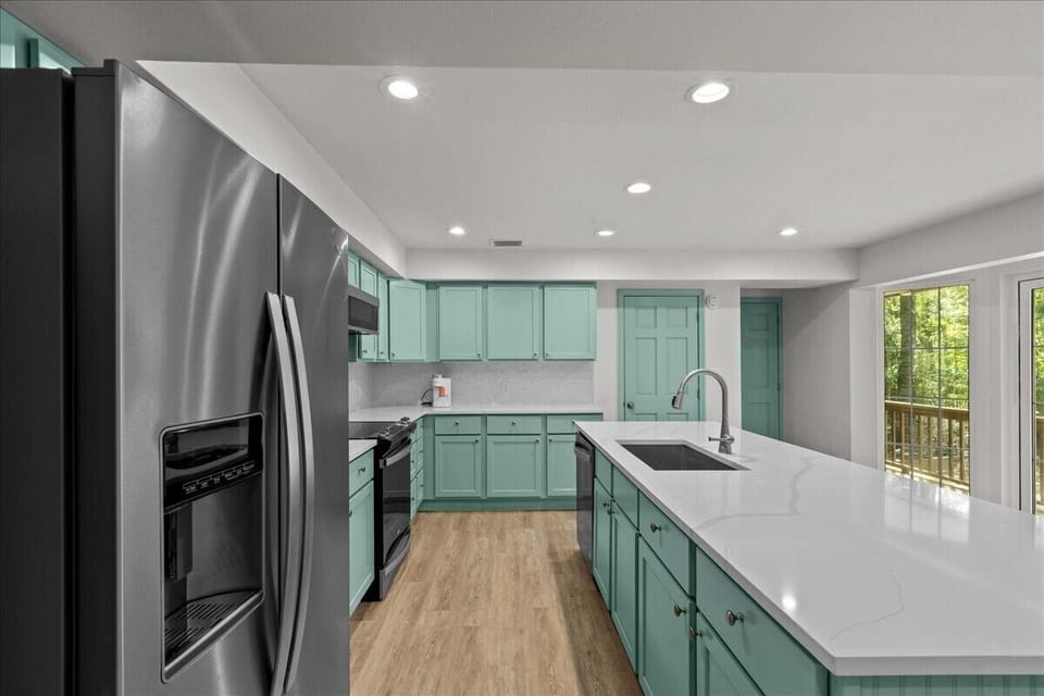 42 Kitchen