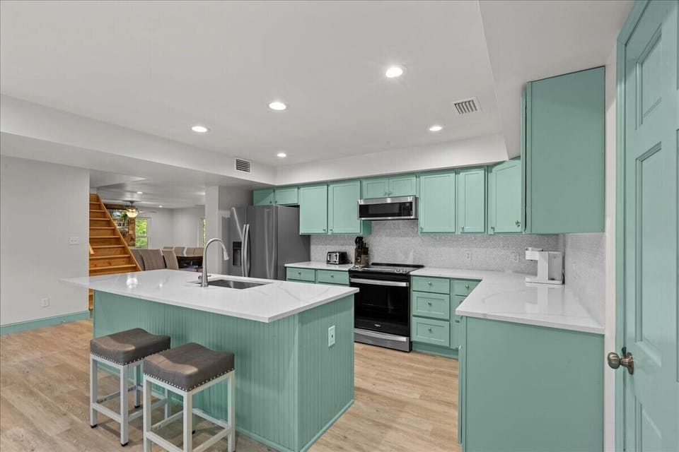 41 Kitchen