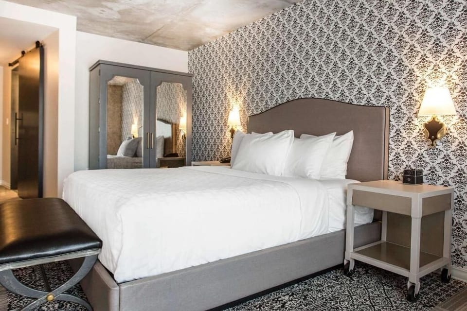 Bedroom. Interior and views may vary based on location and availability.