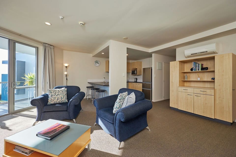 2 bedroom ocean view apartment