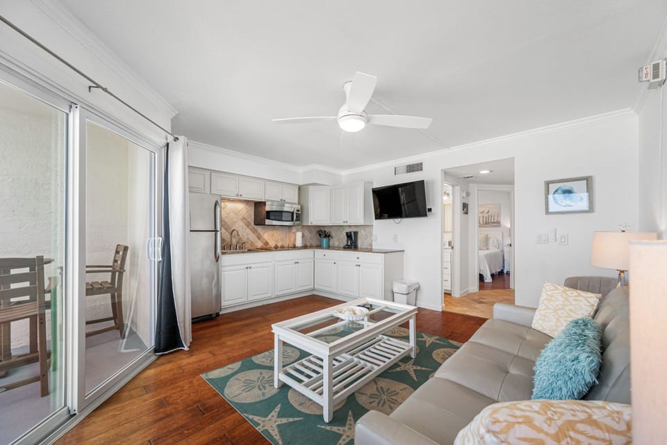 Balcony off Living area
