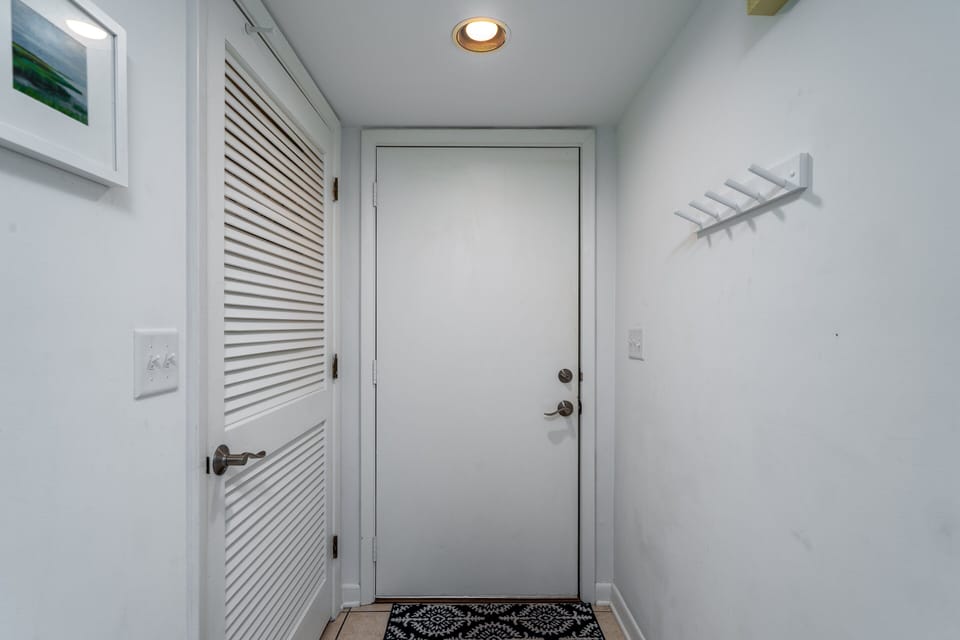 Leave your worries outside the door and enjoy this beautiful villa