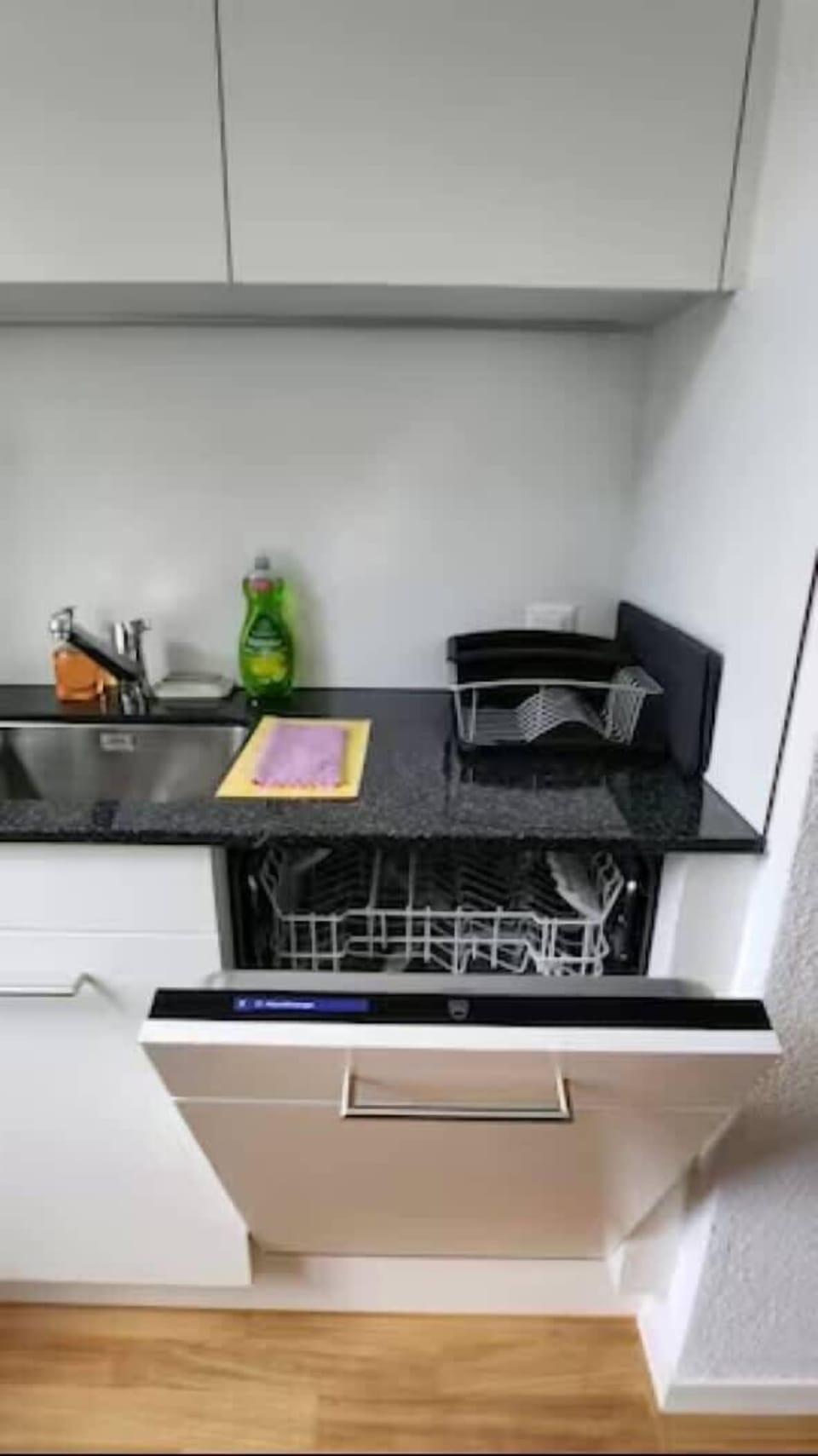 Apartment is equipped with a V-Zug dishwasher 