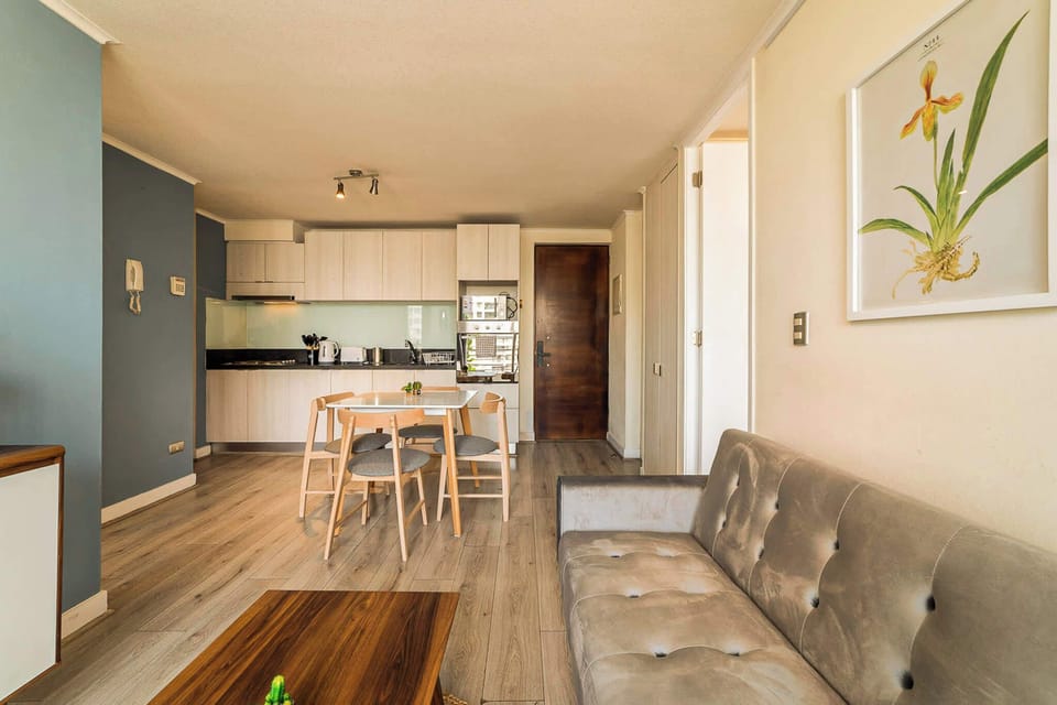 Decoración moderna y ambiente relajado: tu lugar ideal para descansar y disfrutar