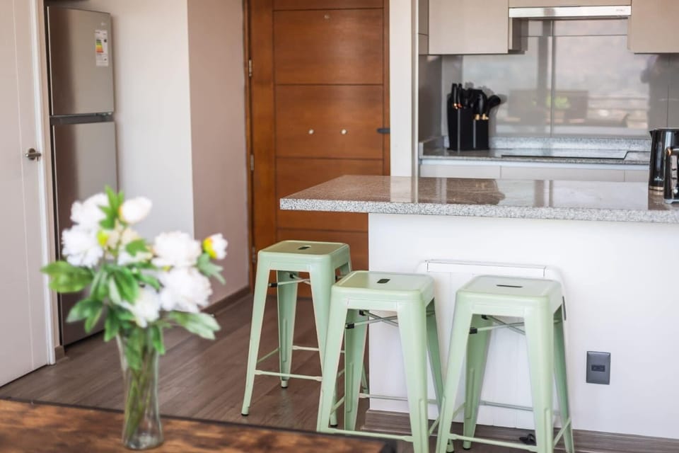 Amplia cocina/comedor