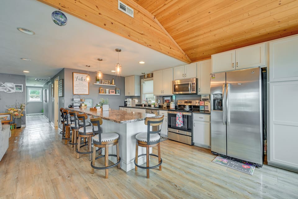 Kitchen | Drip Coffee Maker