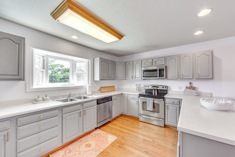 Kitchen | 2nd Floor
