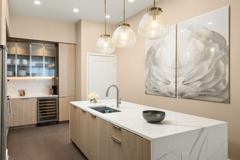 Kitchen fully equipped with all modern amenities