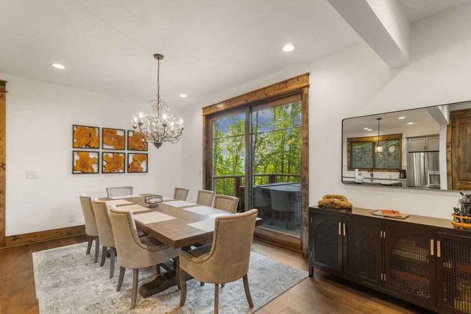 Dining Table Seats Eight