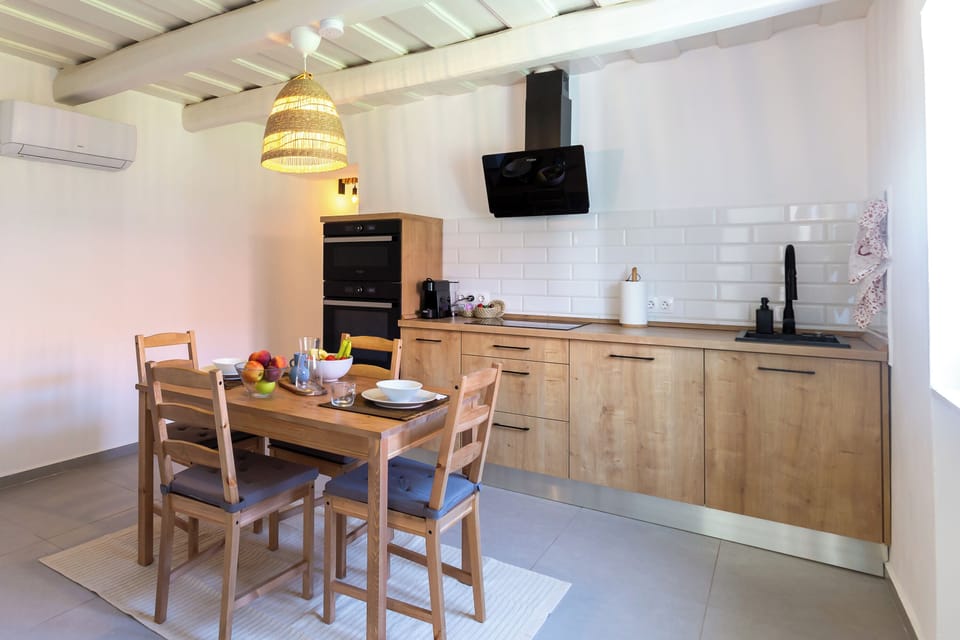 Kitchen and dining area