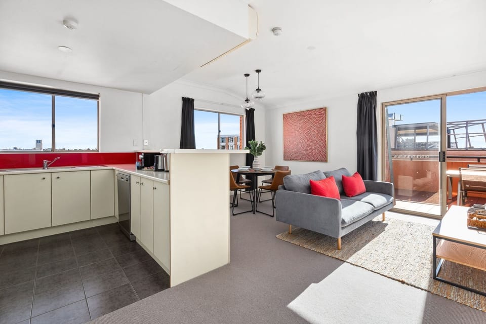 Kitchen/Dining Area/Living Area