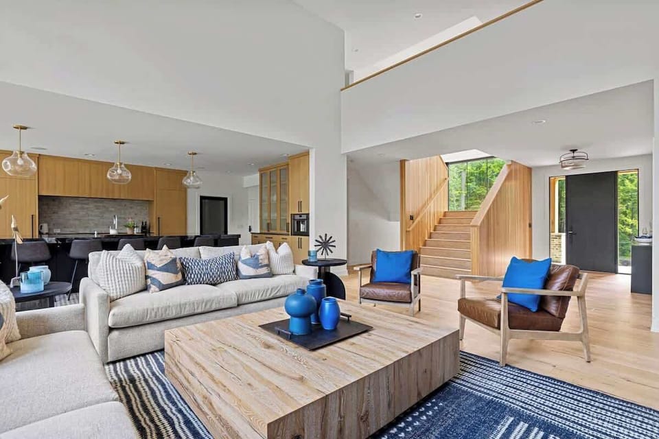 This modern living room exudes charm and elegance.