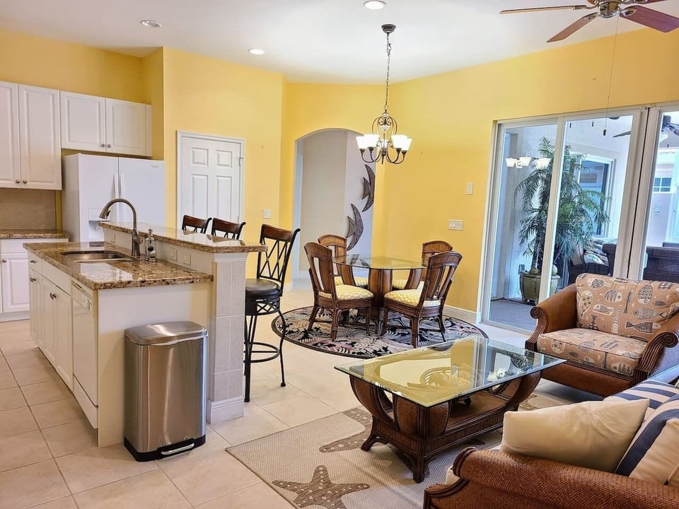 A view of the kitchen and dining rooms