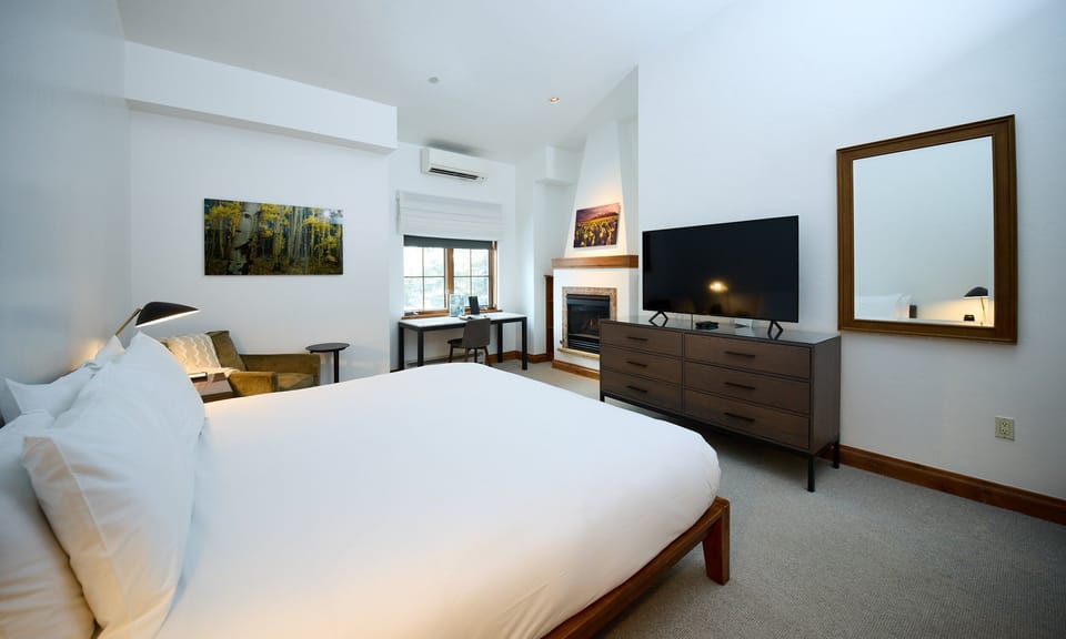 Bedroom. Interior and views may vary based on location and availability.