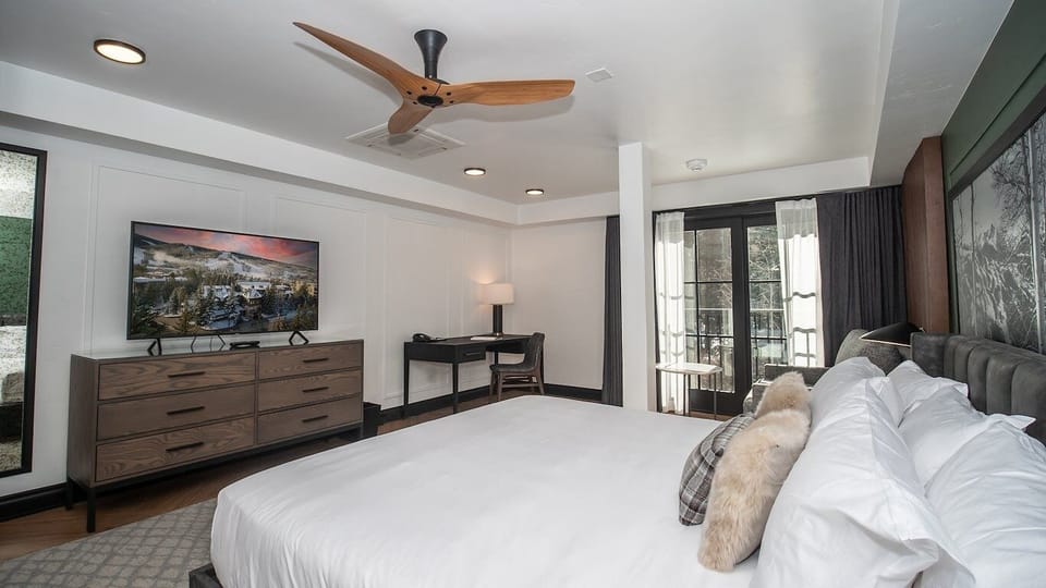 Bedroom. Interior and views may vary based on location and availability.