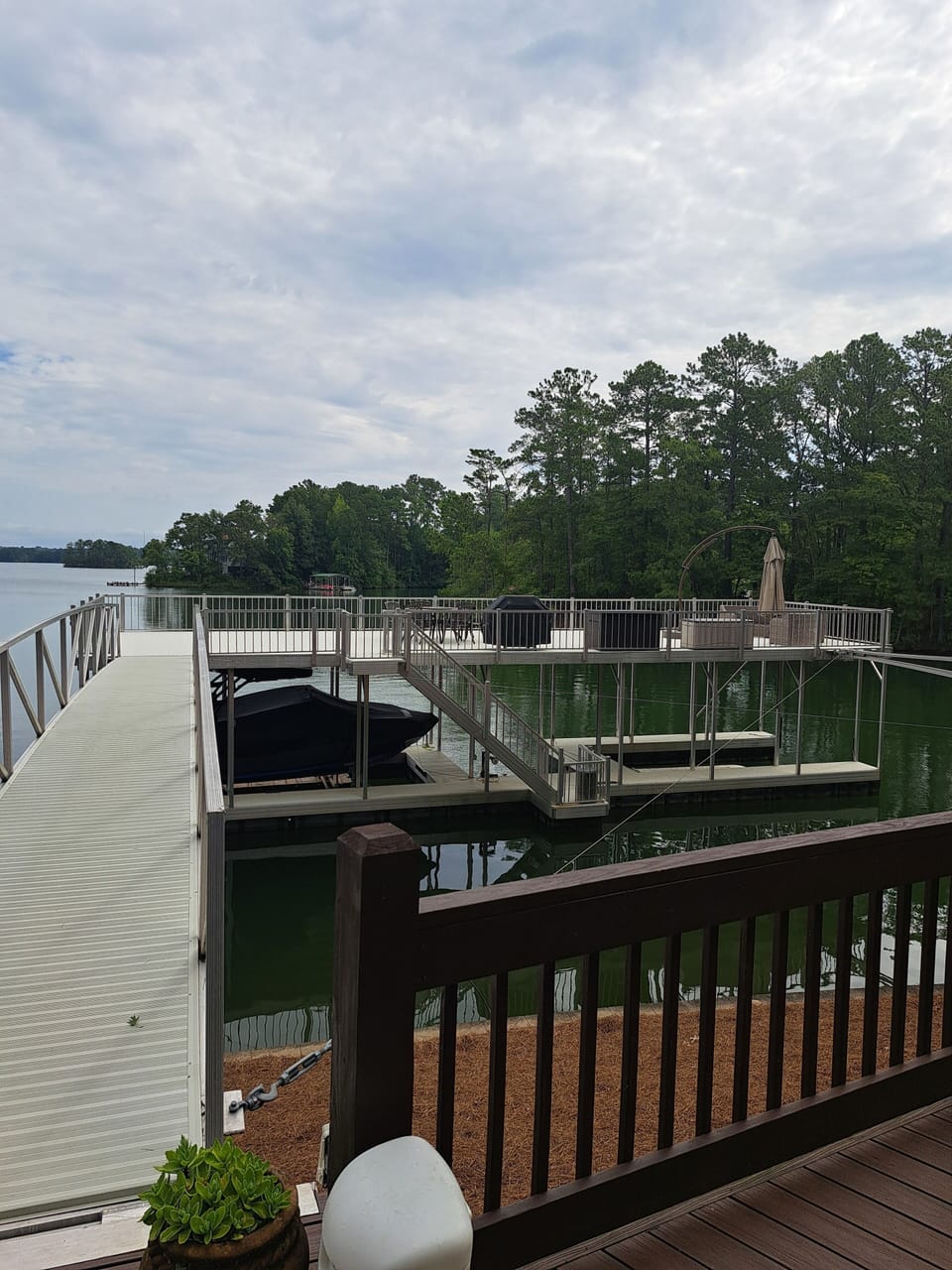 Dock