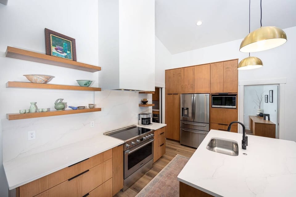 Cook in this luxurious kitchen!