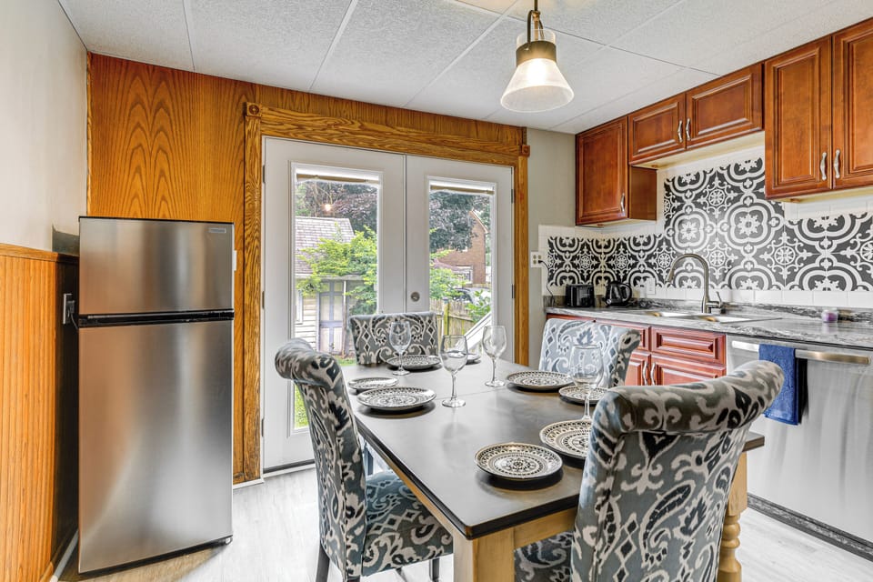 Dining Area | Free WiFi | Central Heating | Window A/C Units