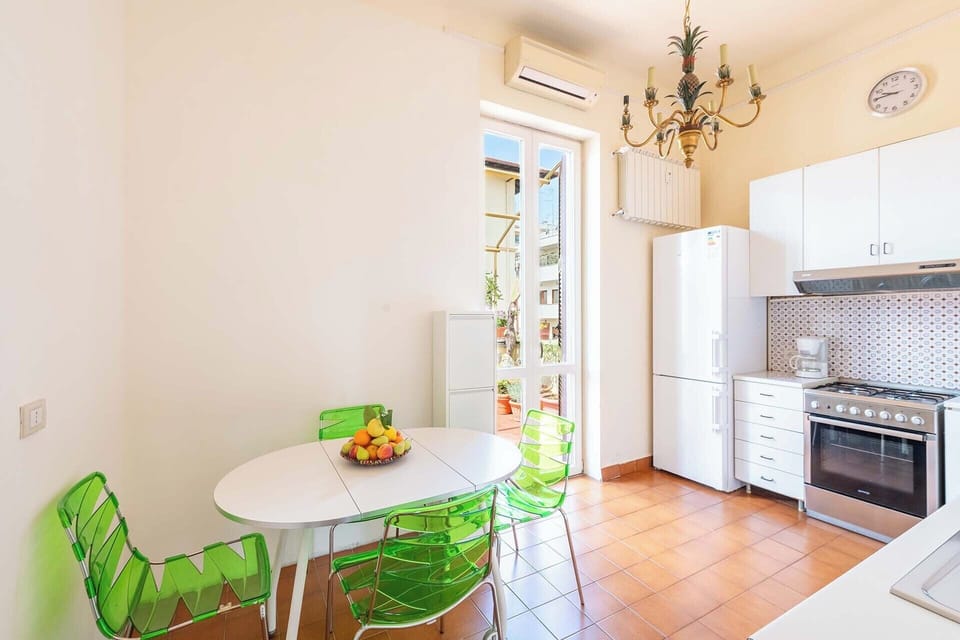 Eat-in kitchen area is perfect for breakfast or a quick meal.