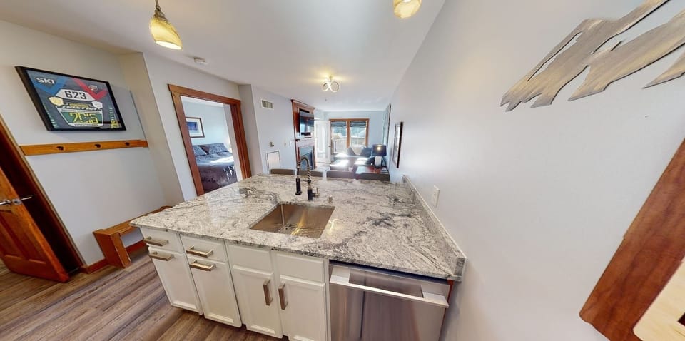 Indoors, Sink, Floor, Sink Faucet, Hardwood