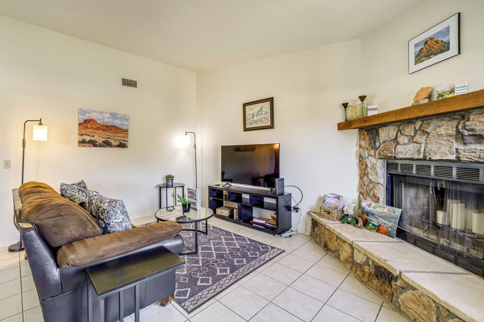 Sedona Vacation Rental | 2BR | 2BA | 1,068 Sq Ft | Step-Free Access