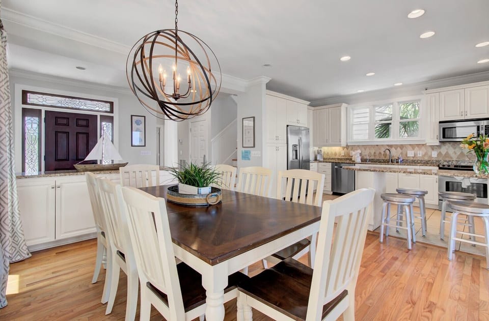 Foyer at  Island's Edge
