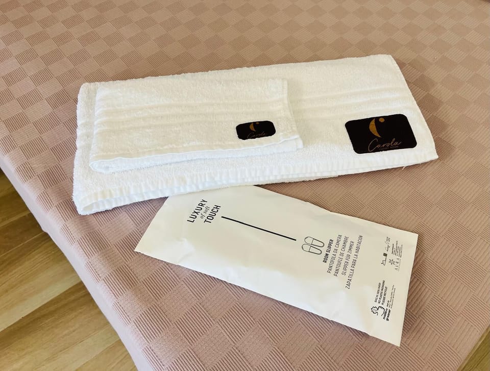 Bathroom amenities
