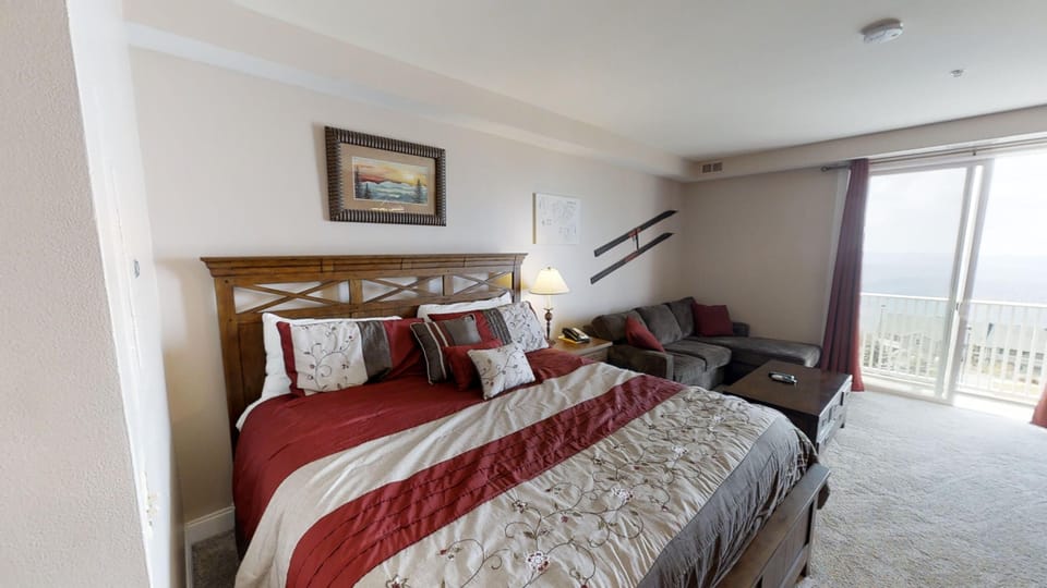 Indoors, Bed, Furniture, Lamp, Home Decor