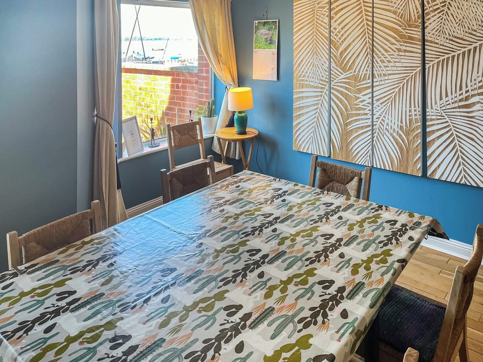 Dining Area | Estuary Court, Exmouth