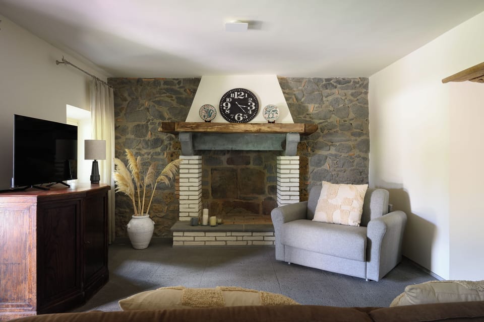 Villa Le Stelle in Umbria Region, Orvieto. High Quality Villa With Private Pool Villa in Umbria