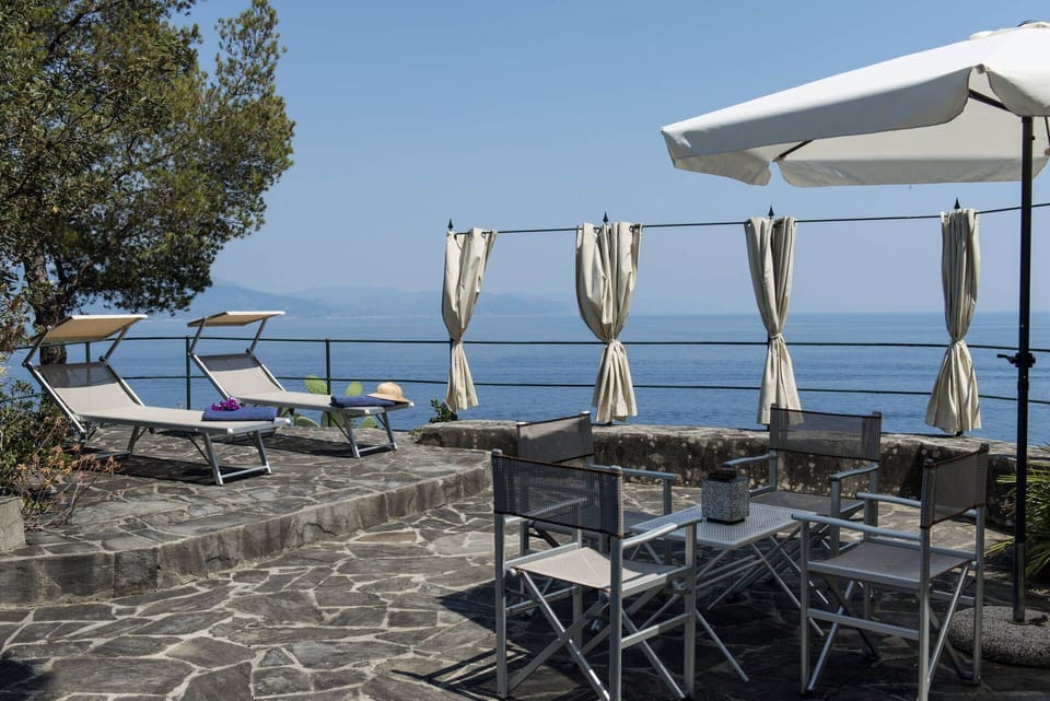 Wonderful villa with a view in Portofino.