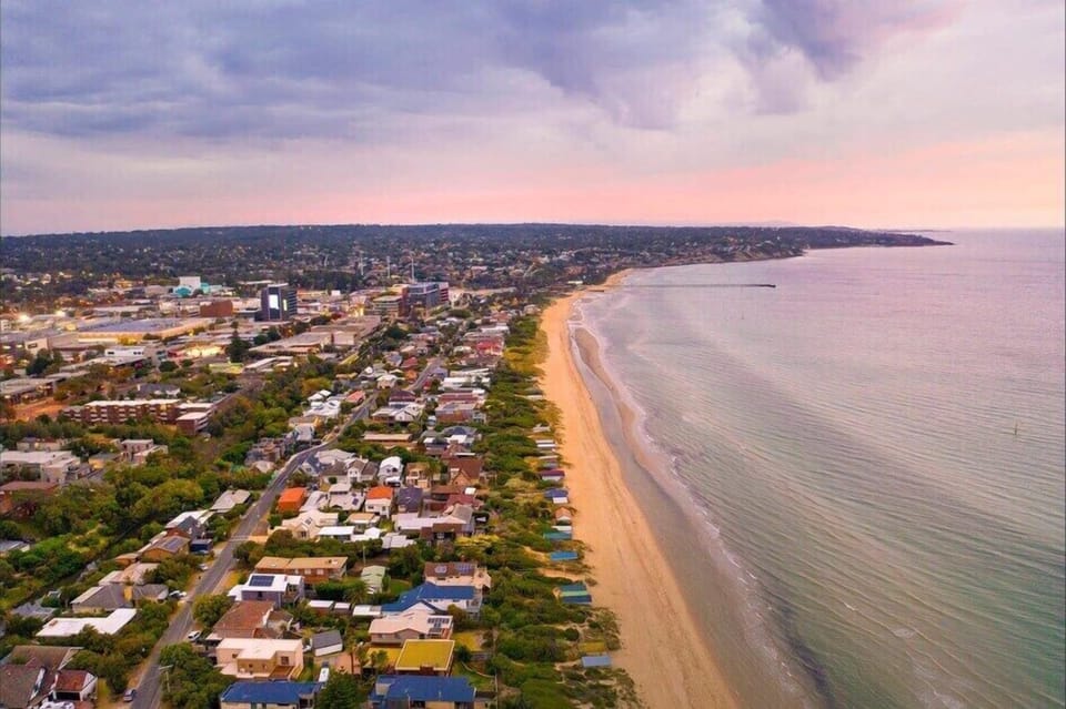 Perfect long sandy beach for a morning or evening walks :)
