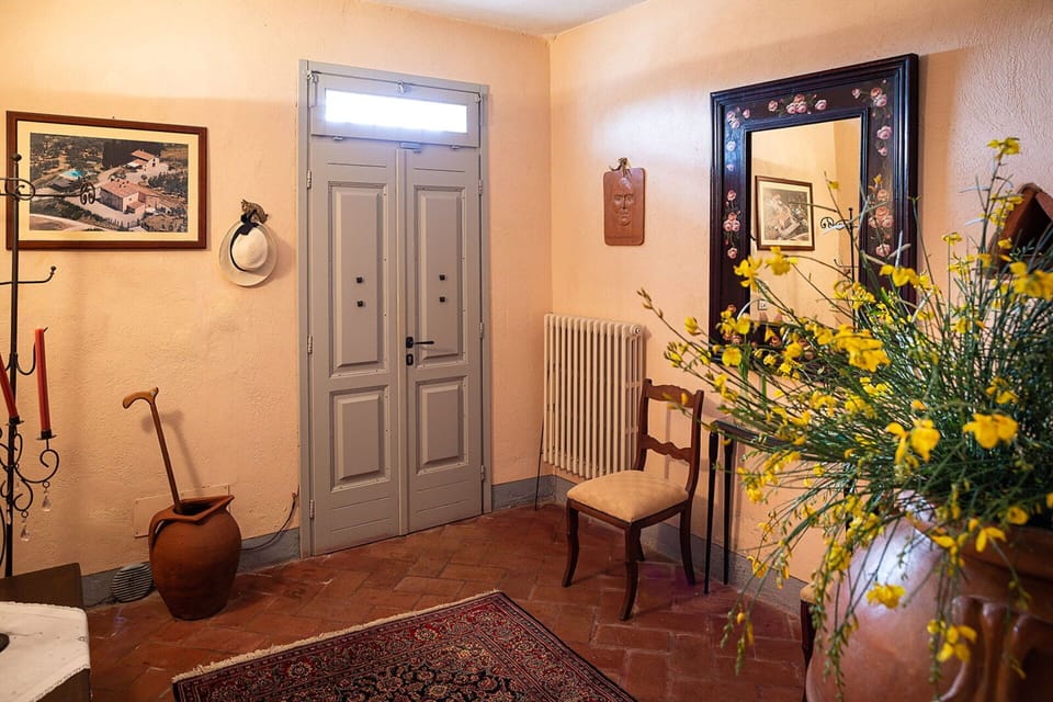 Marvelous holiday villa for rent in Tuscany.