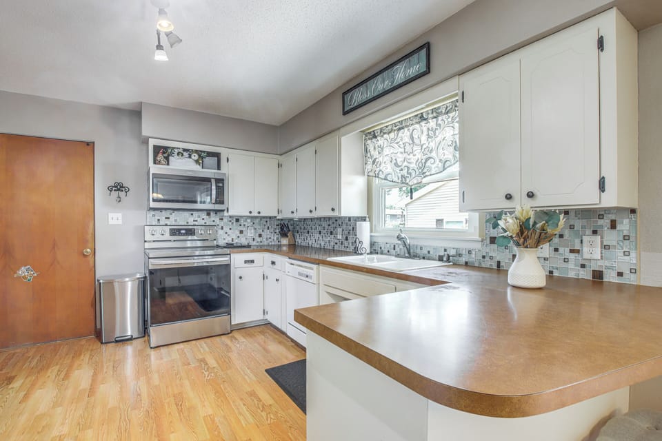 Kitchen | Main Level | Cooking Basics