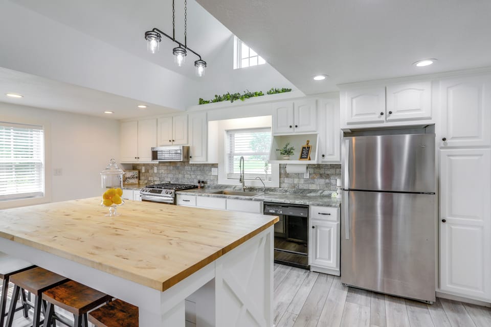 Kitchen | Cooking Basics | Dishware & Flatware | Coffee Bar